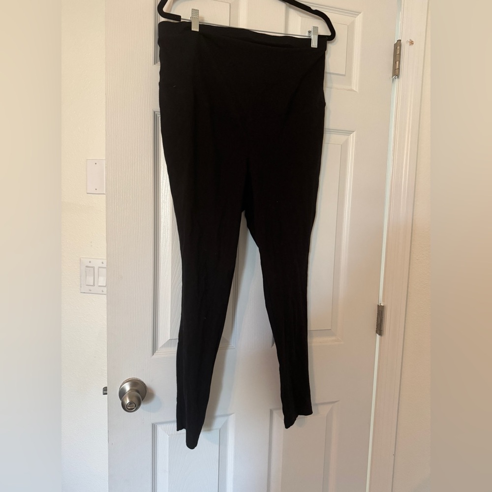 Old Navy maternity leggings - size XL